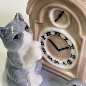 Sweet Cat & Mice Porcelain Clock Accent Decor Vintage